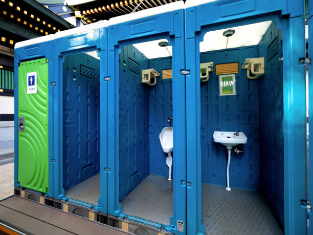Best Porta potty delivery and setup  in Fairport, NY